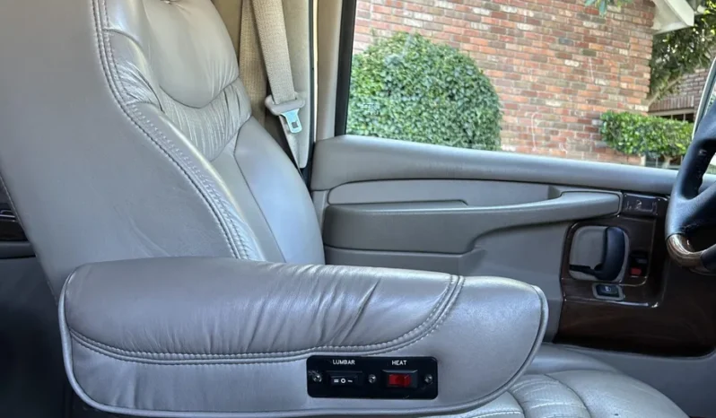 
								2007 Chevrolet Express Explorer Limited SE Conversion Van full									