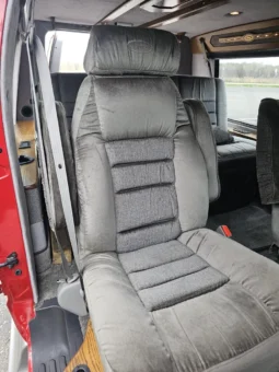 
										2001 Dodge Ram 1500 DMC Conversion Van full									