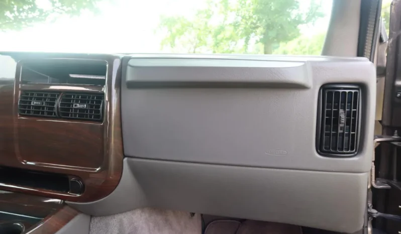 
								2004 GMC Savana 1500 Explorer Limited S Conversion Van full									