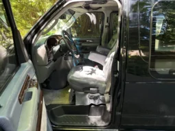 
										2007 Ford E-250 Super Duty Luxury Conversion Van full									