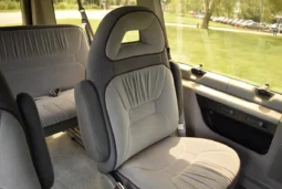 
										1997 Ford E-350 Club Wagon Chateau 7.3L Power Stroke full									