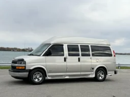 
										2006 Chevrolet Express Southern Comfort Conversion Van full									