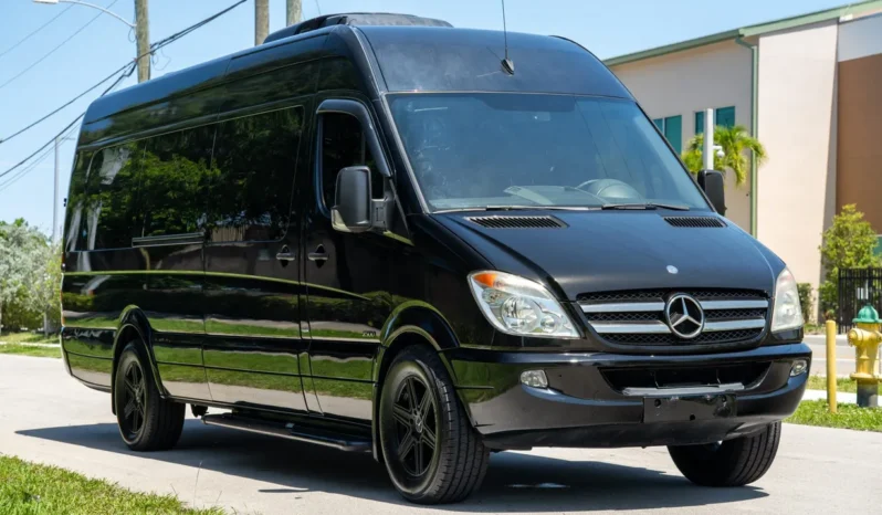 
								2012 Mercedes-Benz Sprinter 2500 Executive Coach full									
