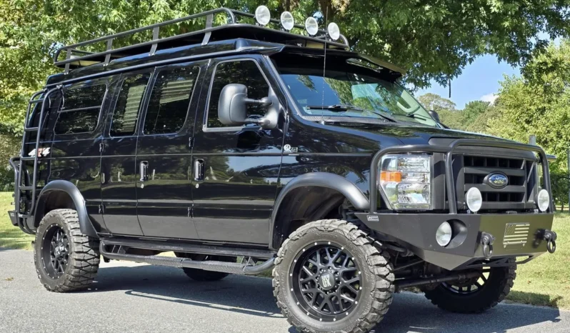 
								2013 Ford E-350 Quigley 4×4 Conversion full									