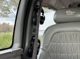 
										2006 Chevrolet Express Southern Comfort Conversion Van full									