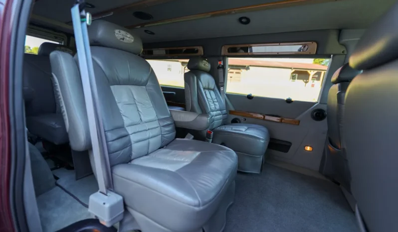 
								2007 Ford Econoline E-350 Quigley 4×4 Conversion full									