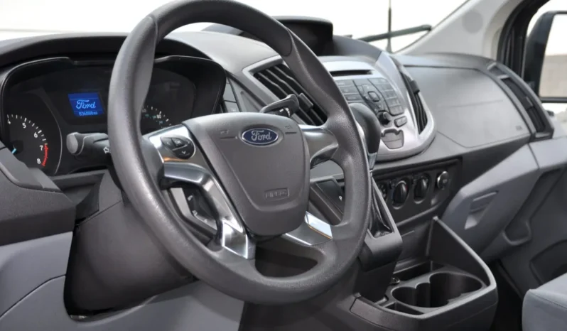 
								2016 Ford Transit 350 XLT 15-Passenger Wagon full									