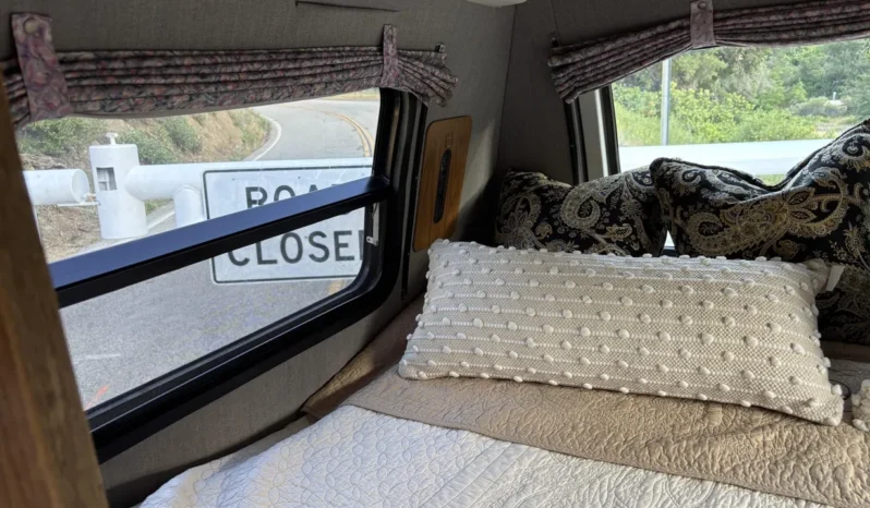 
								1996 Roadtrek 190 Versatile B3500  full									