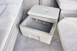 
										2002 Volkswagen EuroVan Westfalia MV Weekender Pop-top Camper full									