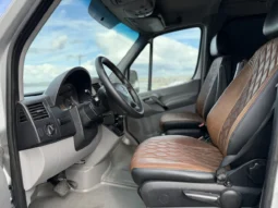 
										2015 Mercedes-Benz Sprinter 2500 4×4 Cargo Van full									