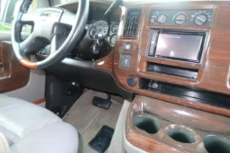 
										2004 GMC Savana 1500 Explorer Limited S Conversion Van full									