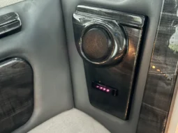
										2006 Chevrolet Express Southern Comfort Conversion Van full									
