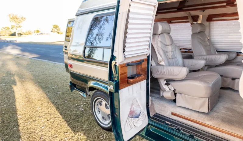 
								1995 Chevrolet G20 Conversion Van full									