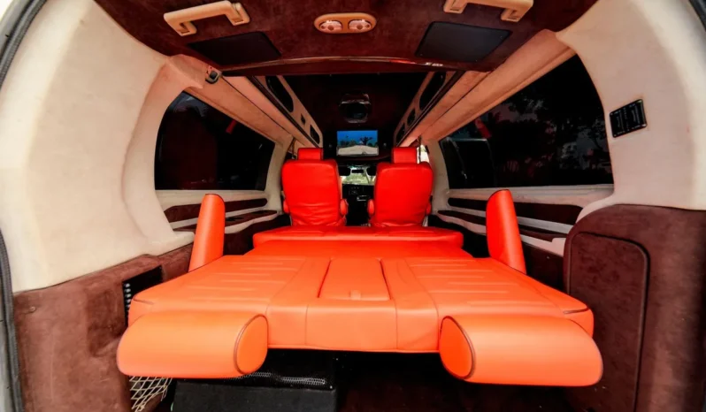 
								2013 GMC Savana G2500 Explorer Conversion Van full									