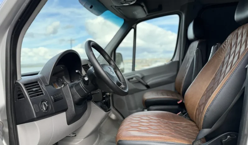 
								2015 Mercedes-Benz Sprinter 2500 4×4 Cargo Van full									