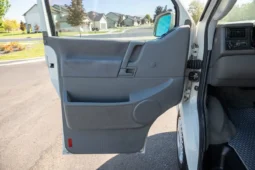 
										1997 Volkswagen EuroVan Winnebago Industries Camper full									