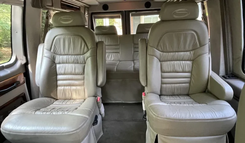 
								1999 Ford Econoline E-150 Sherrod Conversion Van full									