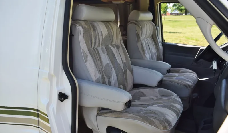 
								2001 Winnebago Rialta Volkswagen EuroVan full									