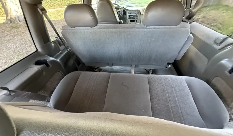 
								2003 Chevrolet Astro AWD full									