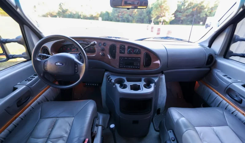 
								2007 Ford Econoline E-350 Quigley 4×4 Conversion full									