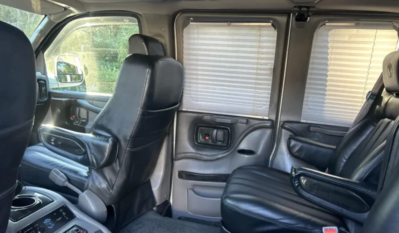 
								2013 Chevrolet Express Explorer Limited SE Conversion Van full									