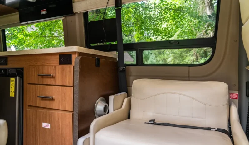 
								2014 Mercedes-Benz Sprinter 3500 Winnebago Era 70X full									