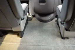 
										1997 Ford E-350 Club Wagon Chateau 7.3L Power Stroke full									