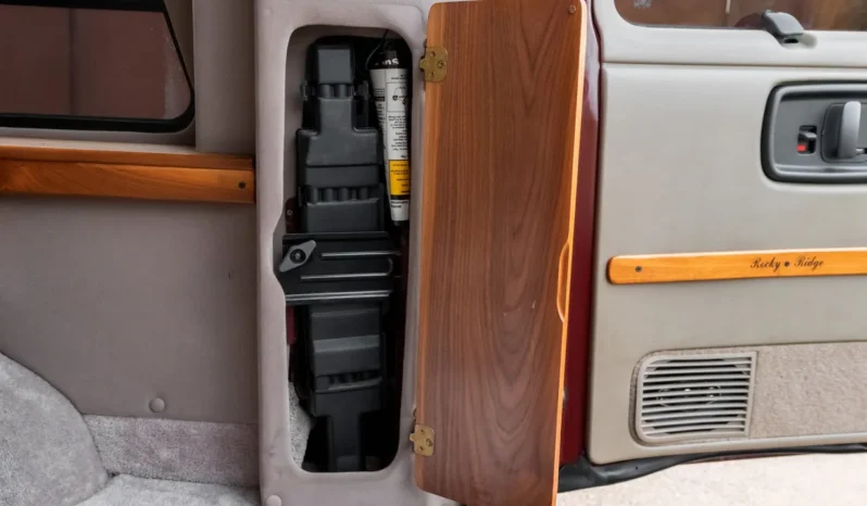 
								1998 Chevrolet Express Rocky Ridge Conversion Van full									