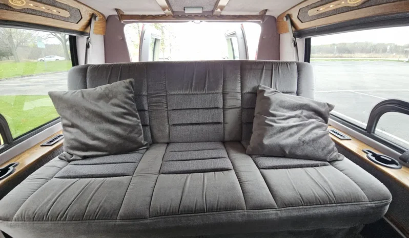 
								2001 Dodge Ram 1500 DMC Conversion Van full									