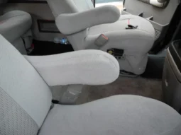
										2003 GMC Savana G1500 Regency Conversion Van full									