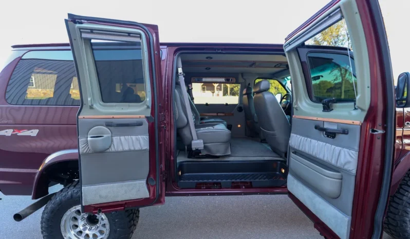 
								2007 Ford Econoline E-350 Quigley 4×4 Conversion full									