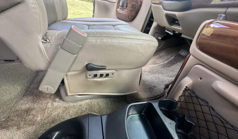 
								2002 Chevrolet Express G1500 Sherrod Conversion Van full									