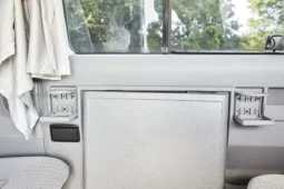 
										2002 Volkswagen EuroVan Westfalia MV Weekender Pop-top Camper full									