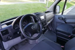 
										2013 Mercedes-Benz Sprinter 2500 Camper Conversion full									