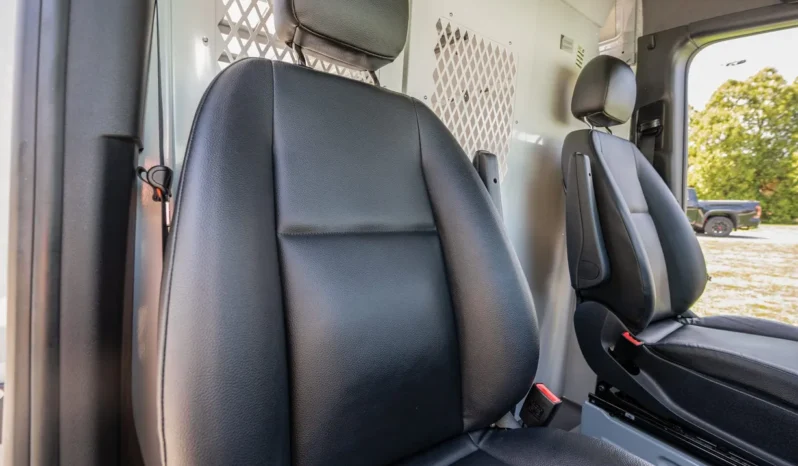 
								2023 Mercedes-Benz Sprinter 2500 Cargo Van full									