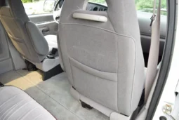 
										1997 Ford E-350 Club Wagon Chateau 7.3L Power Stroke full									