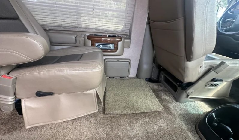 
								2002 Chevrolet Express G1500 Sherrod Conversion Van full									