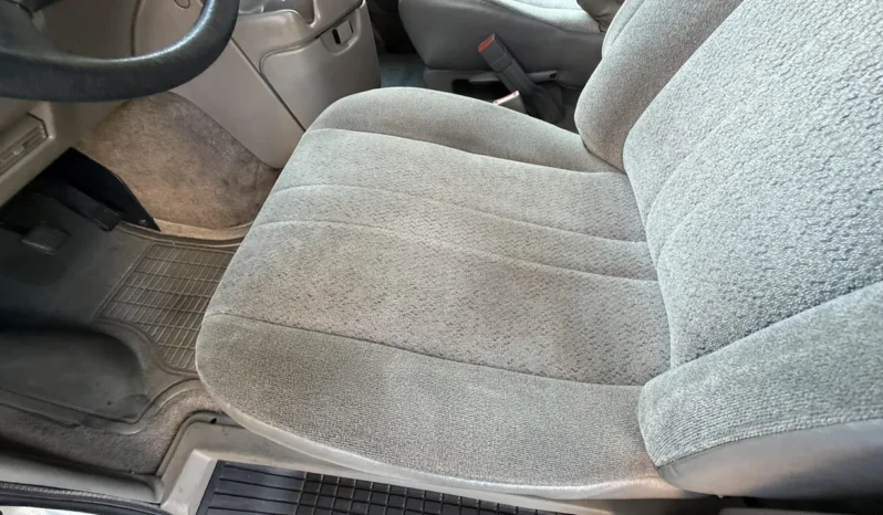 
								2003 Chevrolet Astro AWD full									