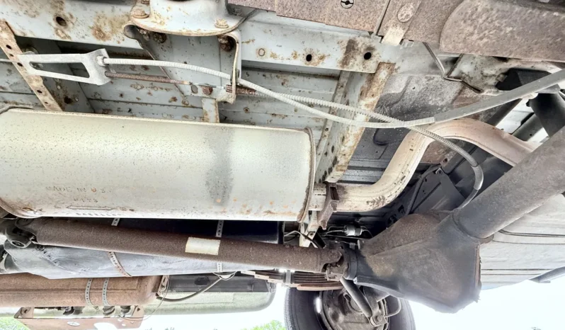 
								1995 Chevrolet G30 RV Conversion by Coachmen Vans full									