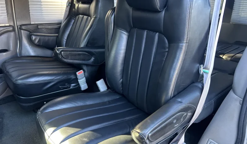 
								2013 Chevrolet Express Explorer Limited SE Conversion Van full									