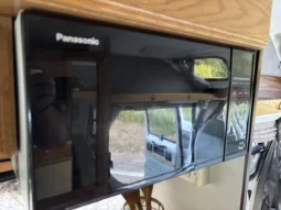 
										1996 Roadtrek 190 Versatile B3500  full									