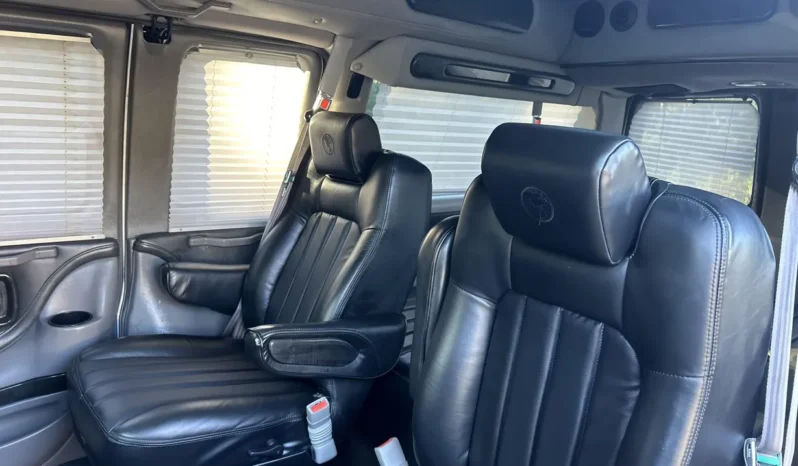 
								2013 Chevrolet Express Explorer Limited SE Conversion Van full									