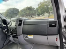 
										2015 Mercedes-Benz Sprinter 2500 4×4 Cargo Van full									