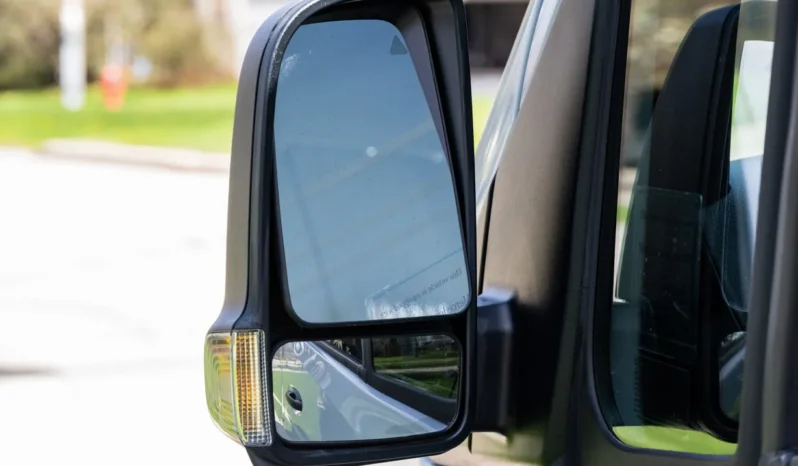 
								2023 Mercedes-Benz Sprinter 2500 Cargo Van full									