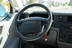 
										1997 Volkswagen EuroVan Winnebago Industries Camper full									