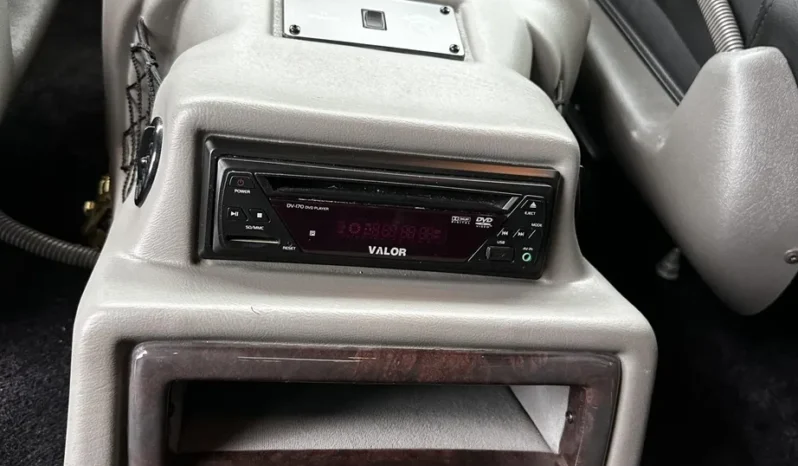 
								2008 GMC Savana 1500 AWD Conversion Van full									