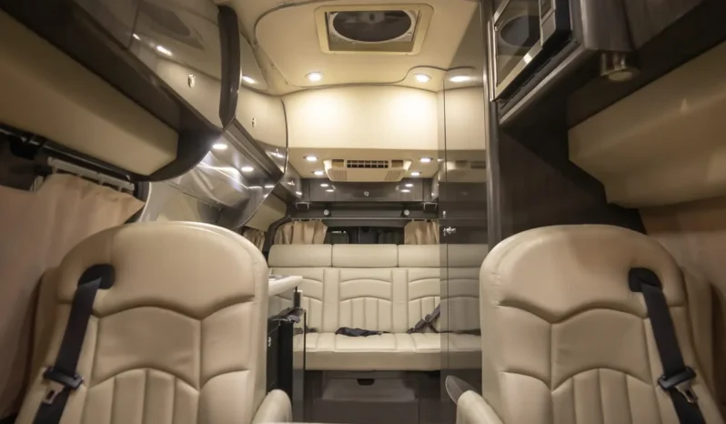 
								2010 Chevrolet Express 3500 Airstream Avenue Class B Coach full									