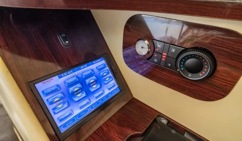 
								2012 Mercedes-Benz Sprinter 2500 Executive Coach full									