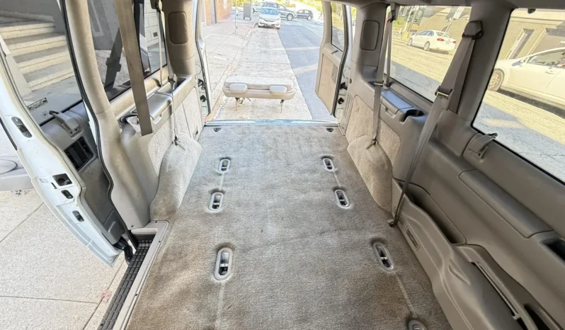 
								2000 Chevrolet Astro AWD full									