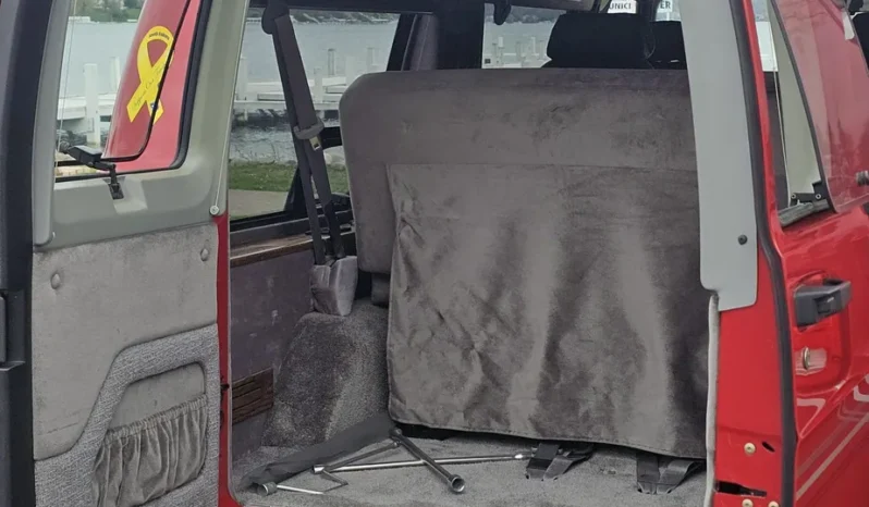 
								2001 Dodge Ram 1500 DMC Conversion Van full									